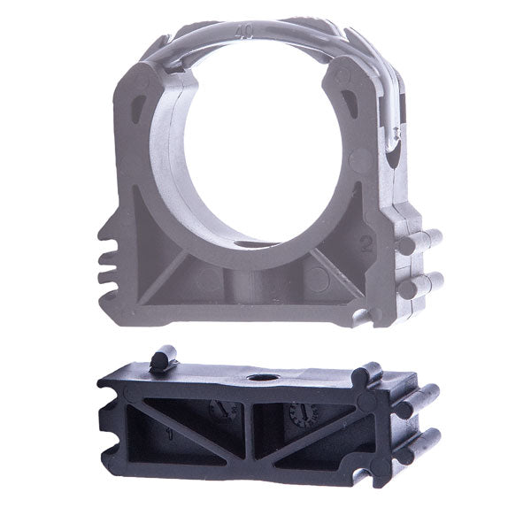 Collier de serrage PVC 40mm entretoise (livré sans collier de serrage)